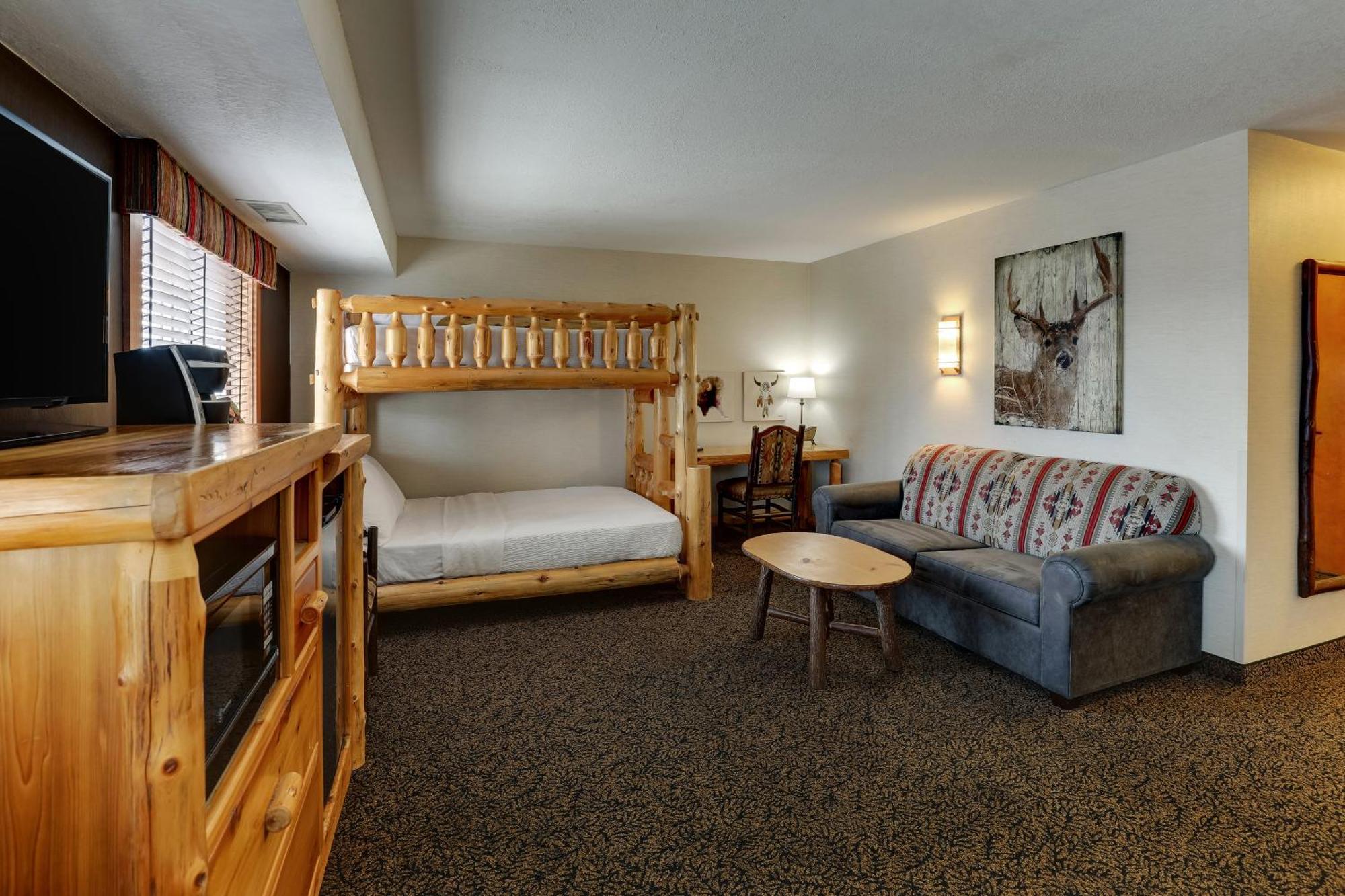 Stoney Creek Inn Куинси Екстериор снимка