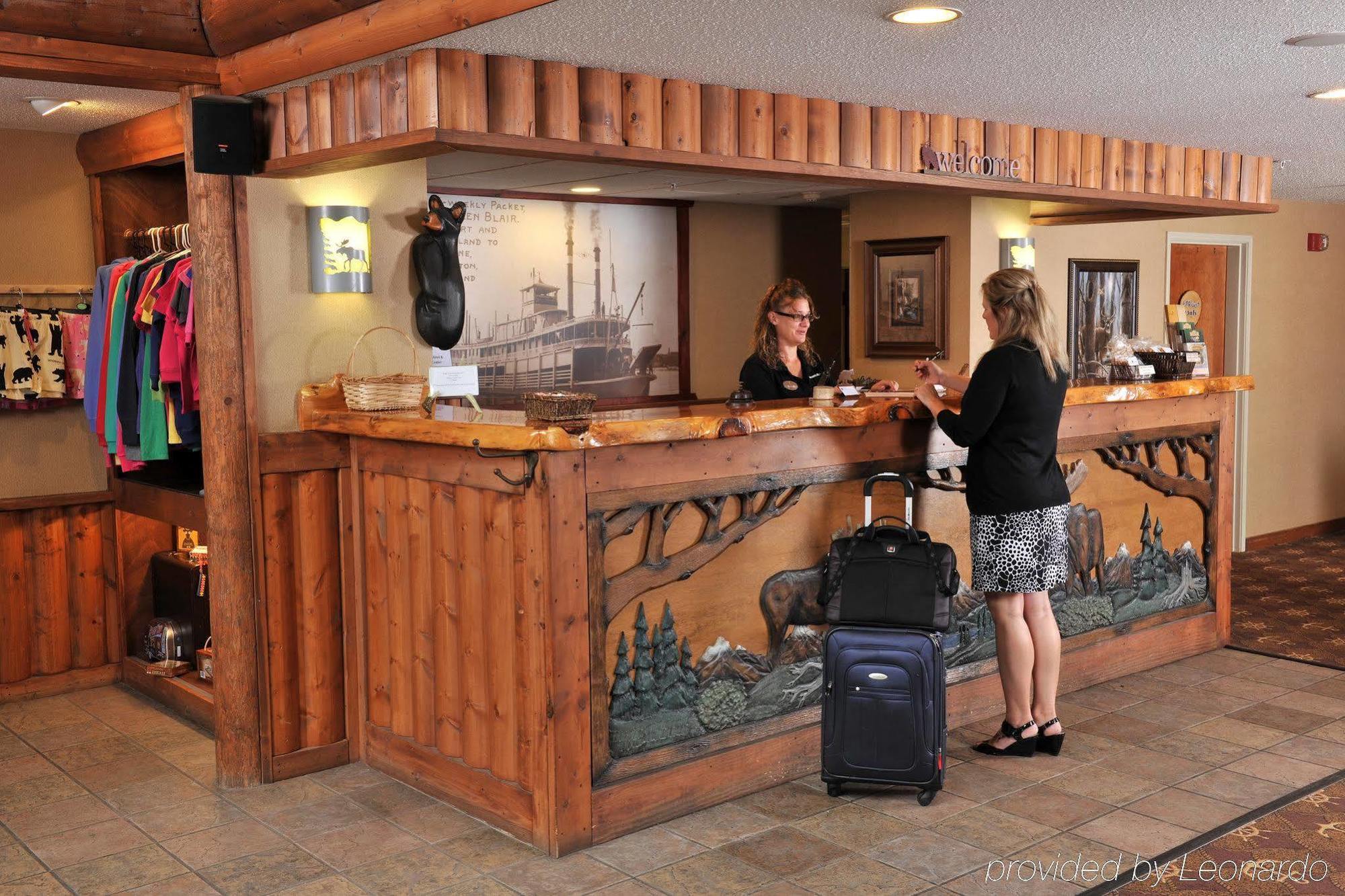 Stoney Creek Inn Куинси Екстериор снимка